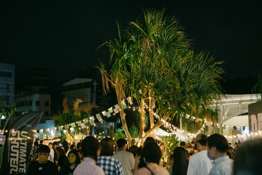 「我出去一下」系列活動，台中PARK2 草悟廣場邀請山海系品牌，在城市綠洲中開啟一場戶外派對
